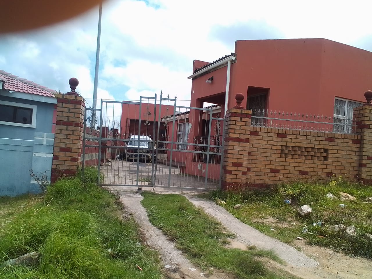 6 Bedroom House for sale in Mdantsane Nu 5 P24113959442