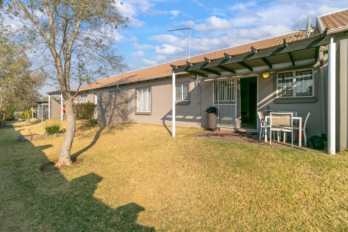 3 Bedroom Apartment / flat for sale in Greenstone Hill 186 Aloe Ridge