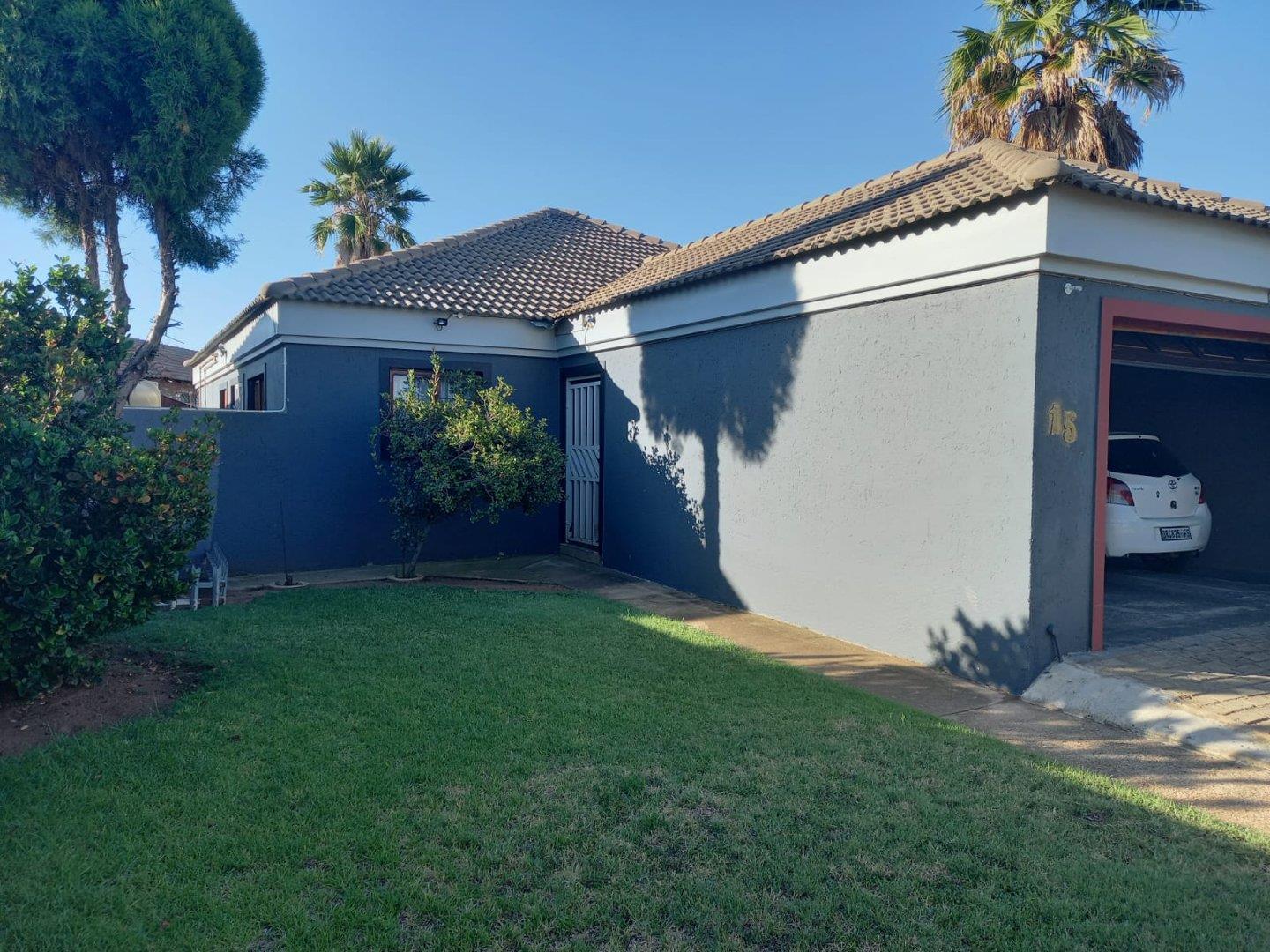 3 Bedroom House to rent in Parys P24113960327