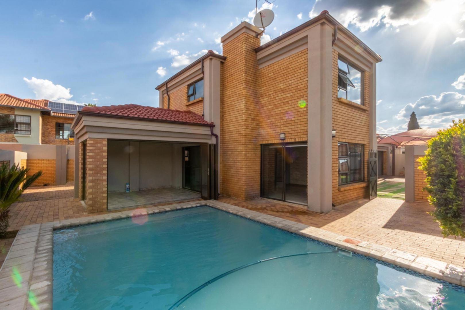 3 Bedroom House for sale in Bartlett P24113960543