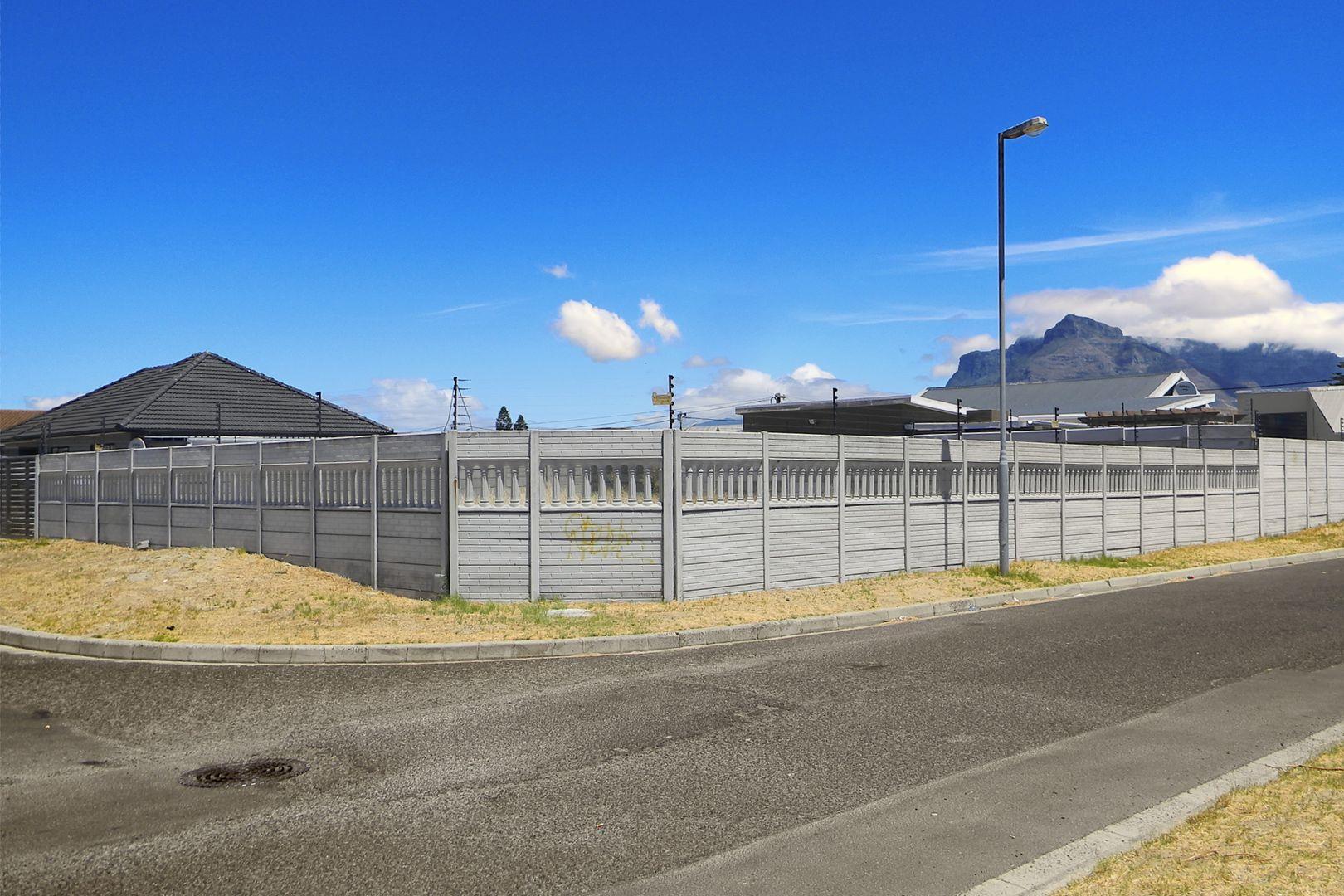 Kensington, Cape Town Property Vacant land / plots for sale in