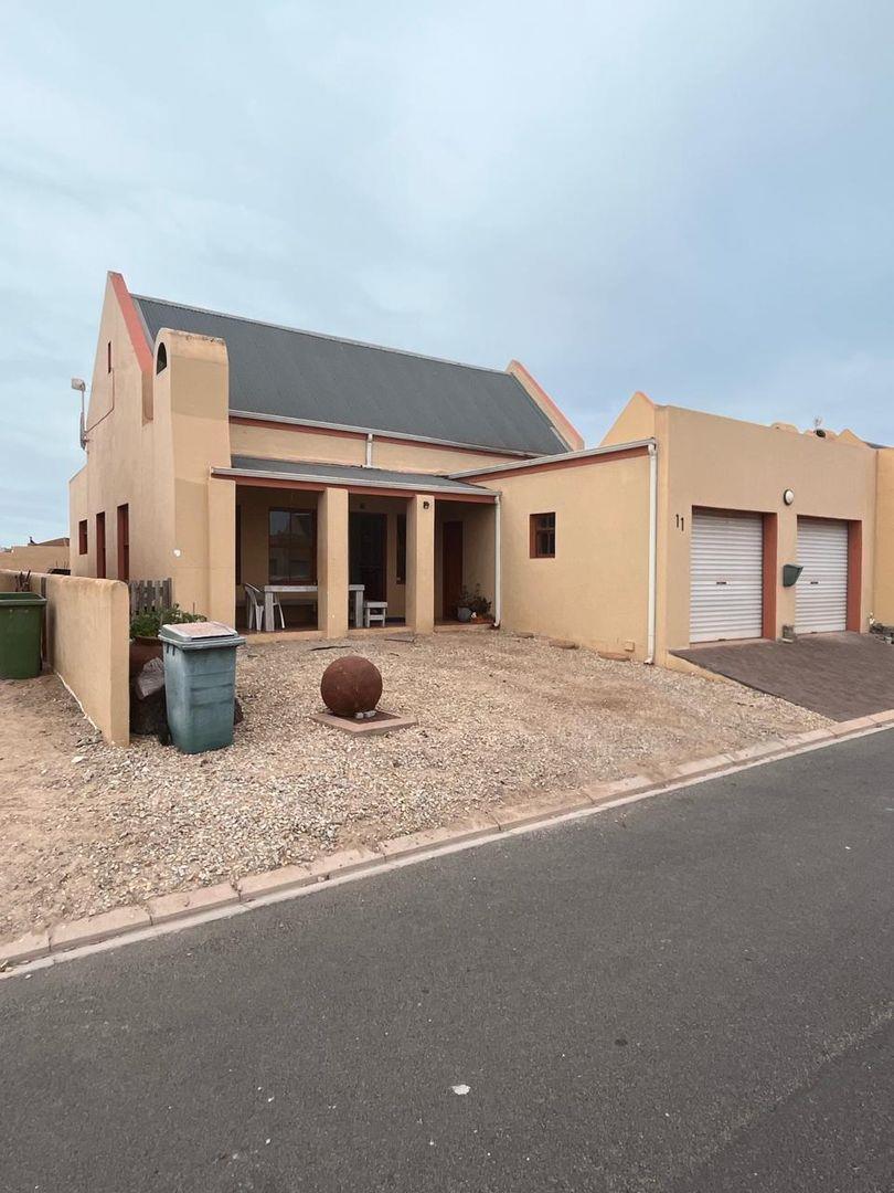 3 Bedroom House for sale in Bluewater Bay Lorenza Estate, 11 Kaizer