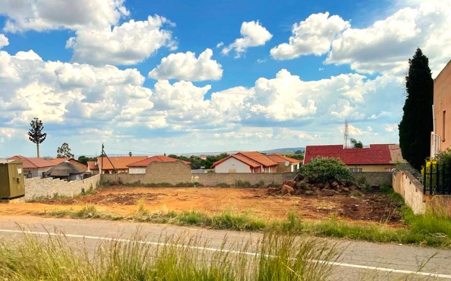Zakariyya Park Property Vacant land / plots for sale in Zakariyya