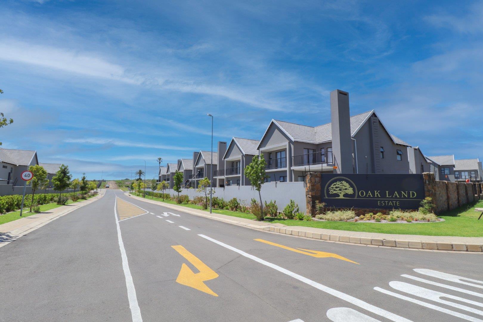 3 Bedroom Townhouse for sale in Oakland Estate P24114020854