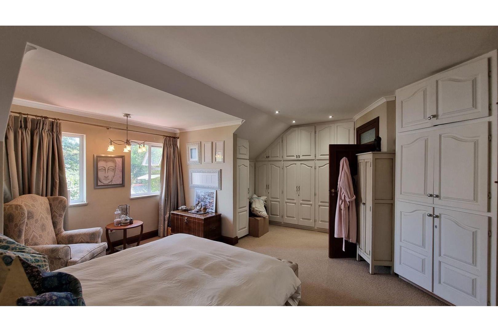 6 Bedroom House to rent in Lambton 12 Anderson P24114047809