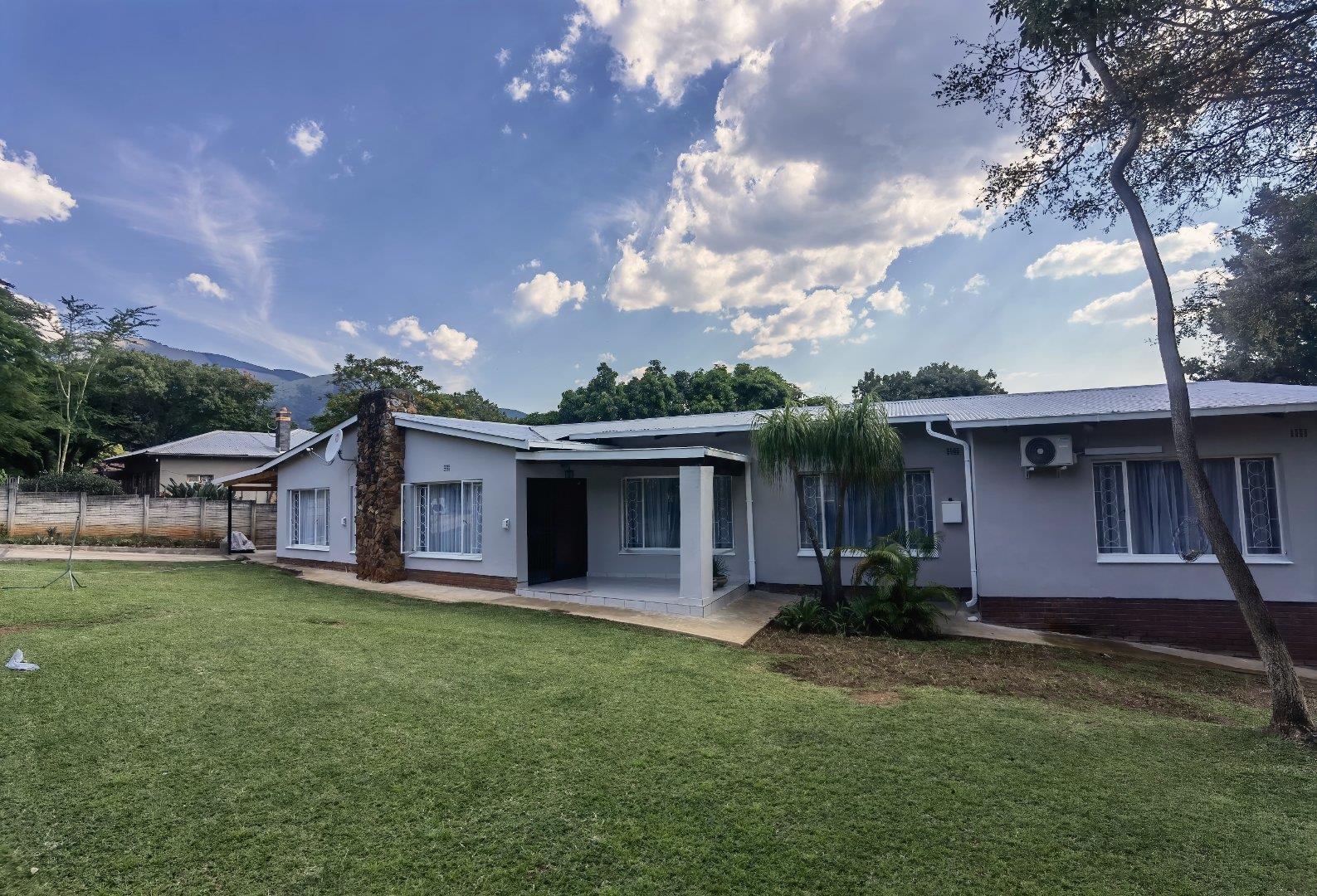 4 Bedroom House for sale in Barberton P24113964527