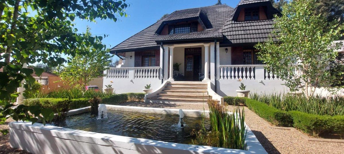 3 Bedroom House for sale in Observatory 58 Urania Street P24113965313