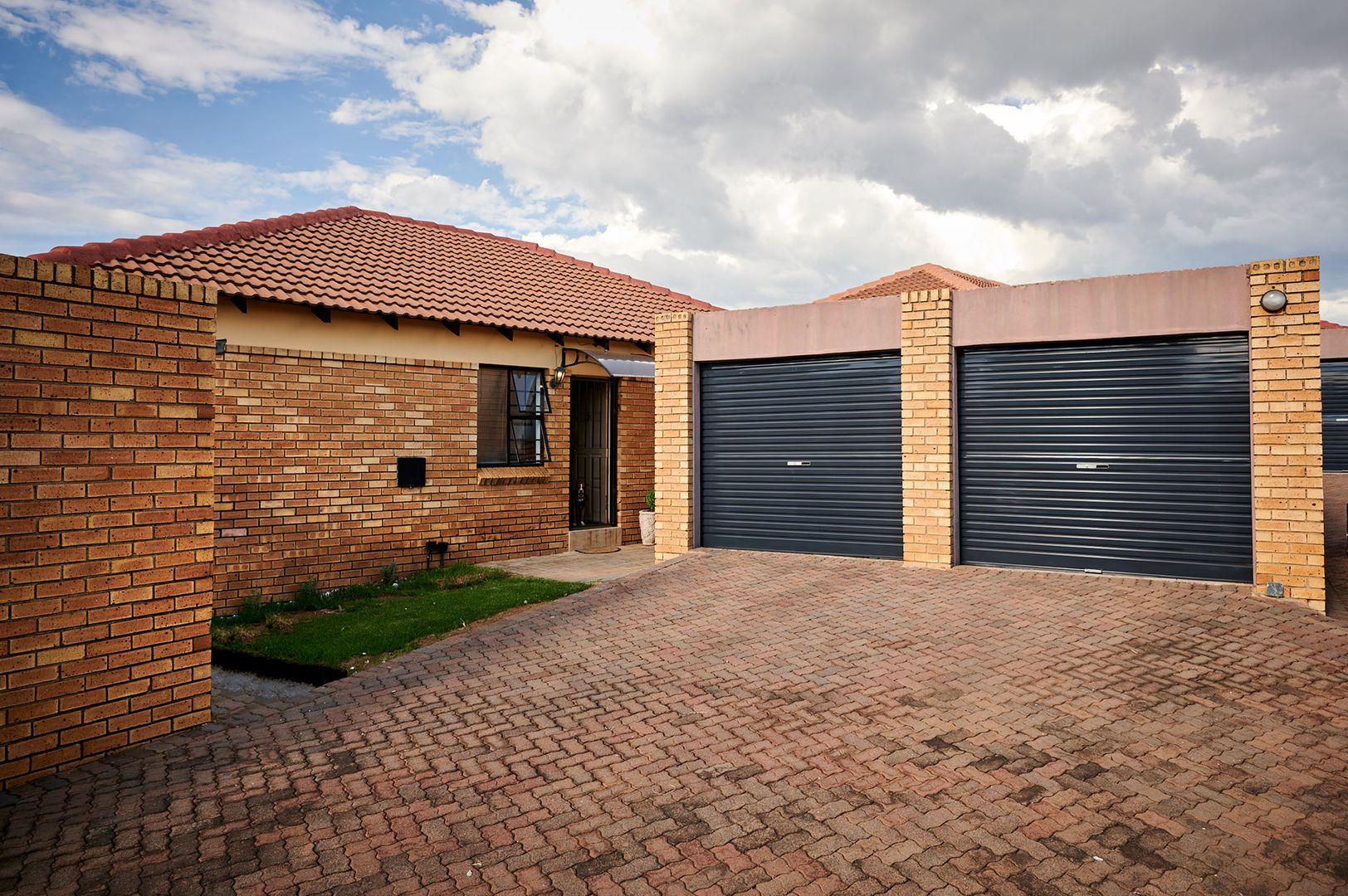 Townhouses for sale in Midrand Midrand Property Page 4