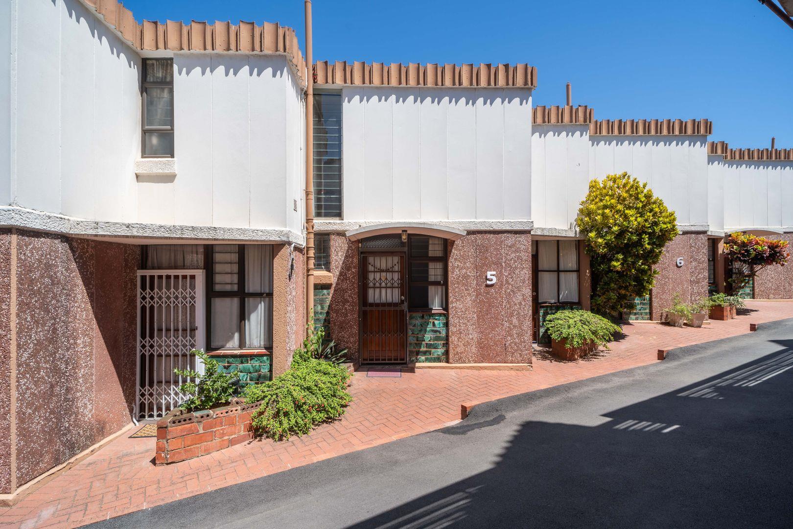 3 Bedroom Townhouse for sale in Umgeni Park 5 Umuzi, 71 Collard Road