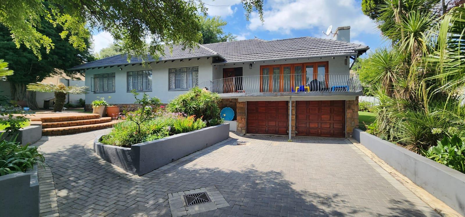 Savoy Estate Property Houses for sale in Savoy Estate