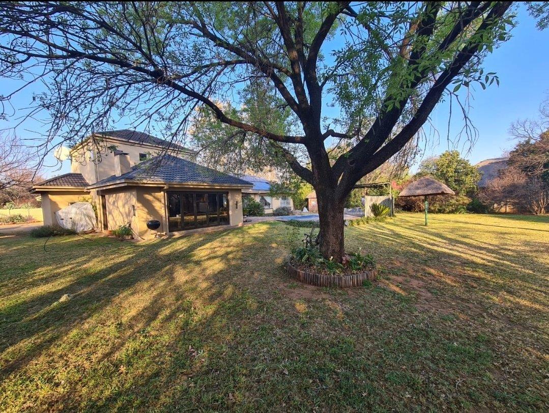 5 Bedroom House for sale in Three Rivers East P24113967527