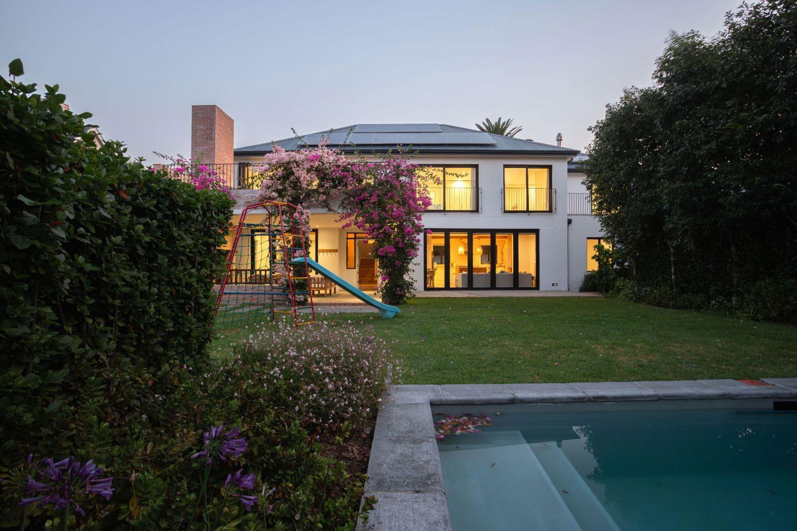 Claremont Upper Property Property and houses for sale in Claremont