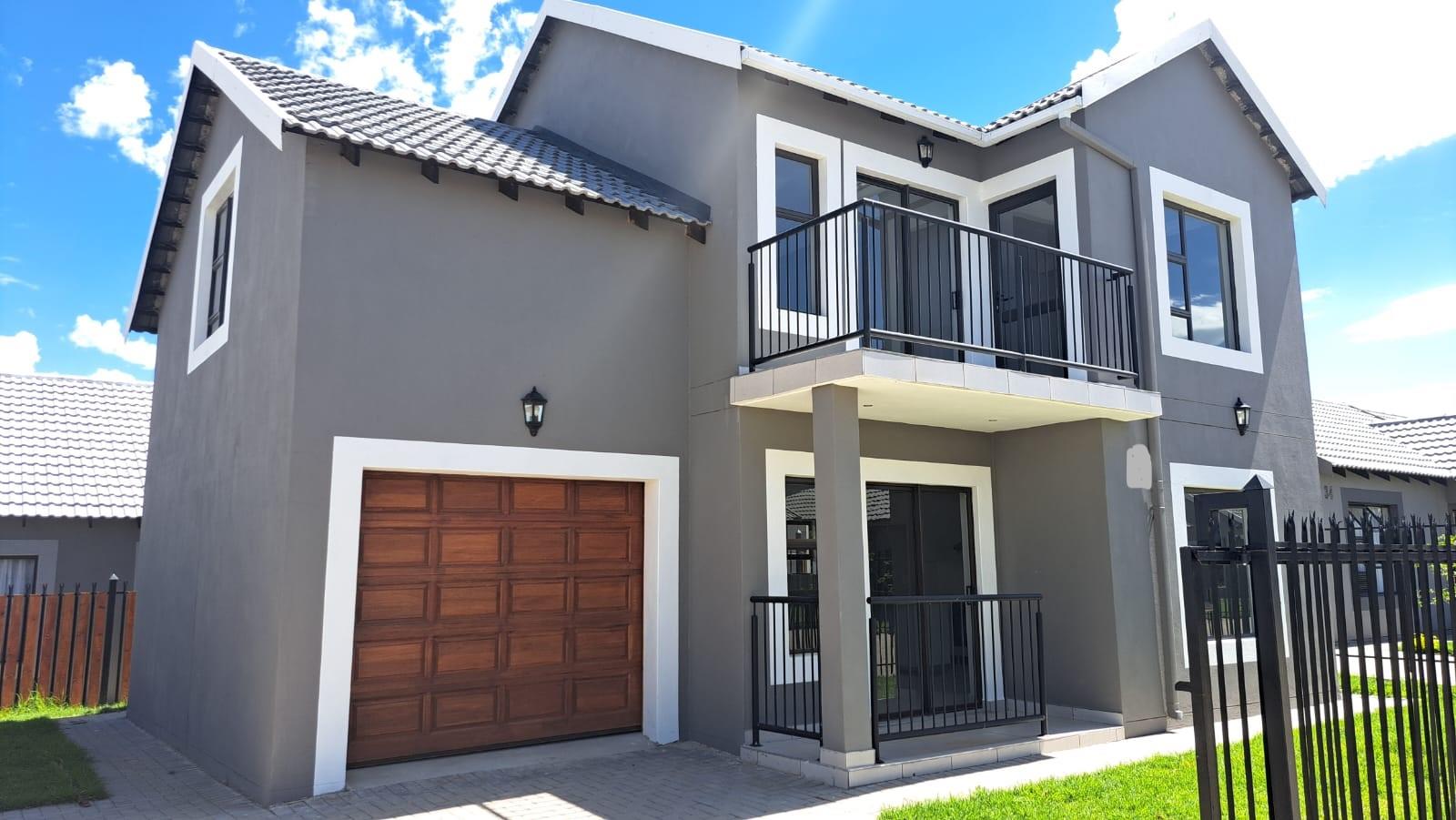 3 Bedroom House for sale in Grasslands P24113967728