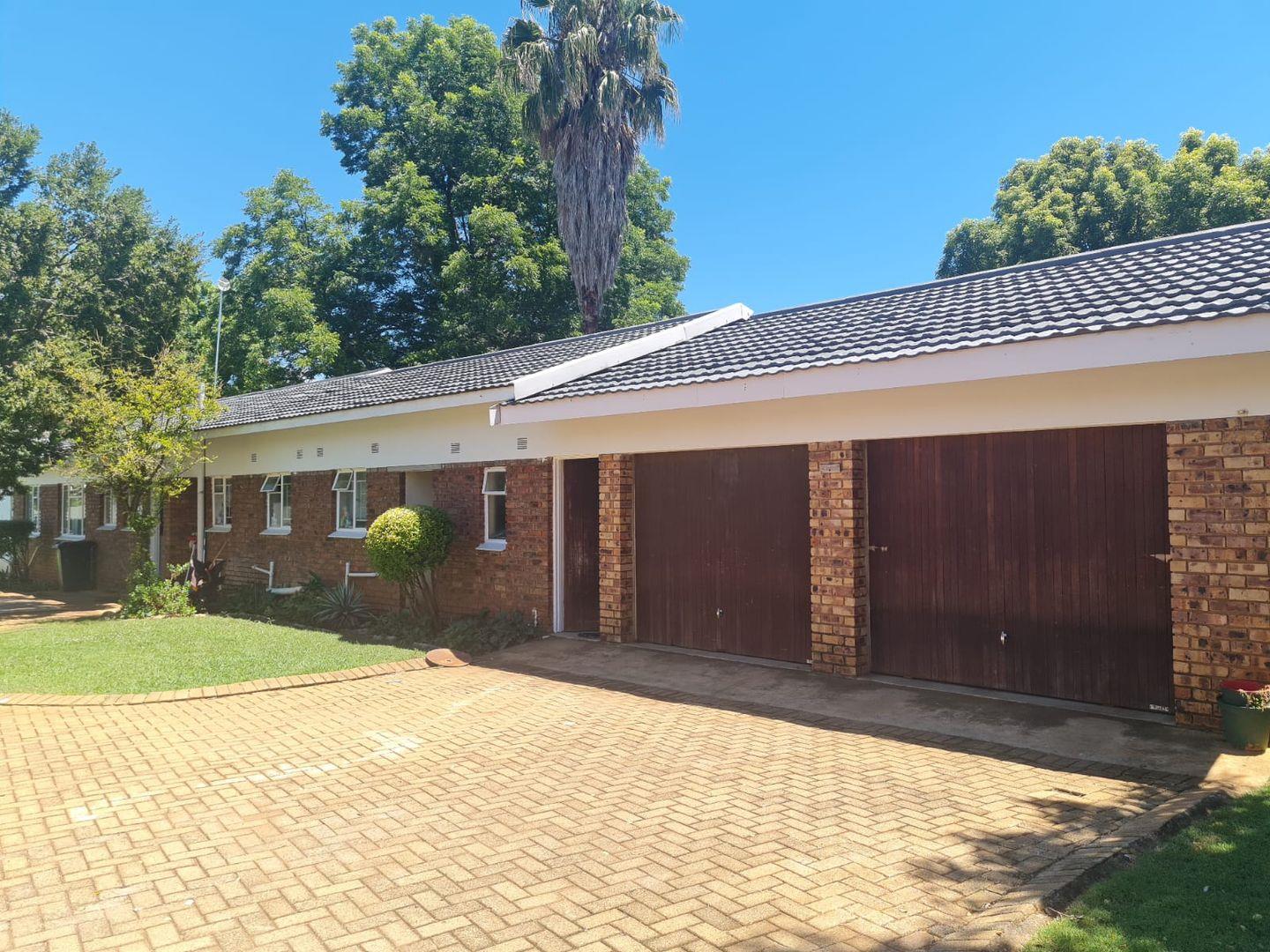 4 Bedroom House for sale in Lydenburg P24113967306