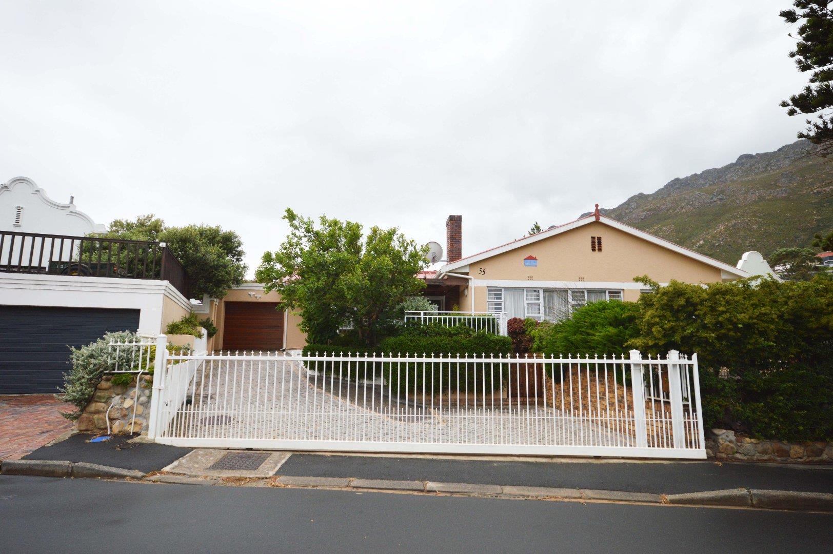 Gordons Bay Village Property Property and houses for sale in Gordons
