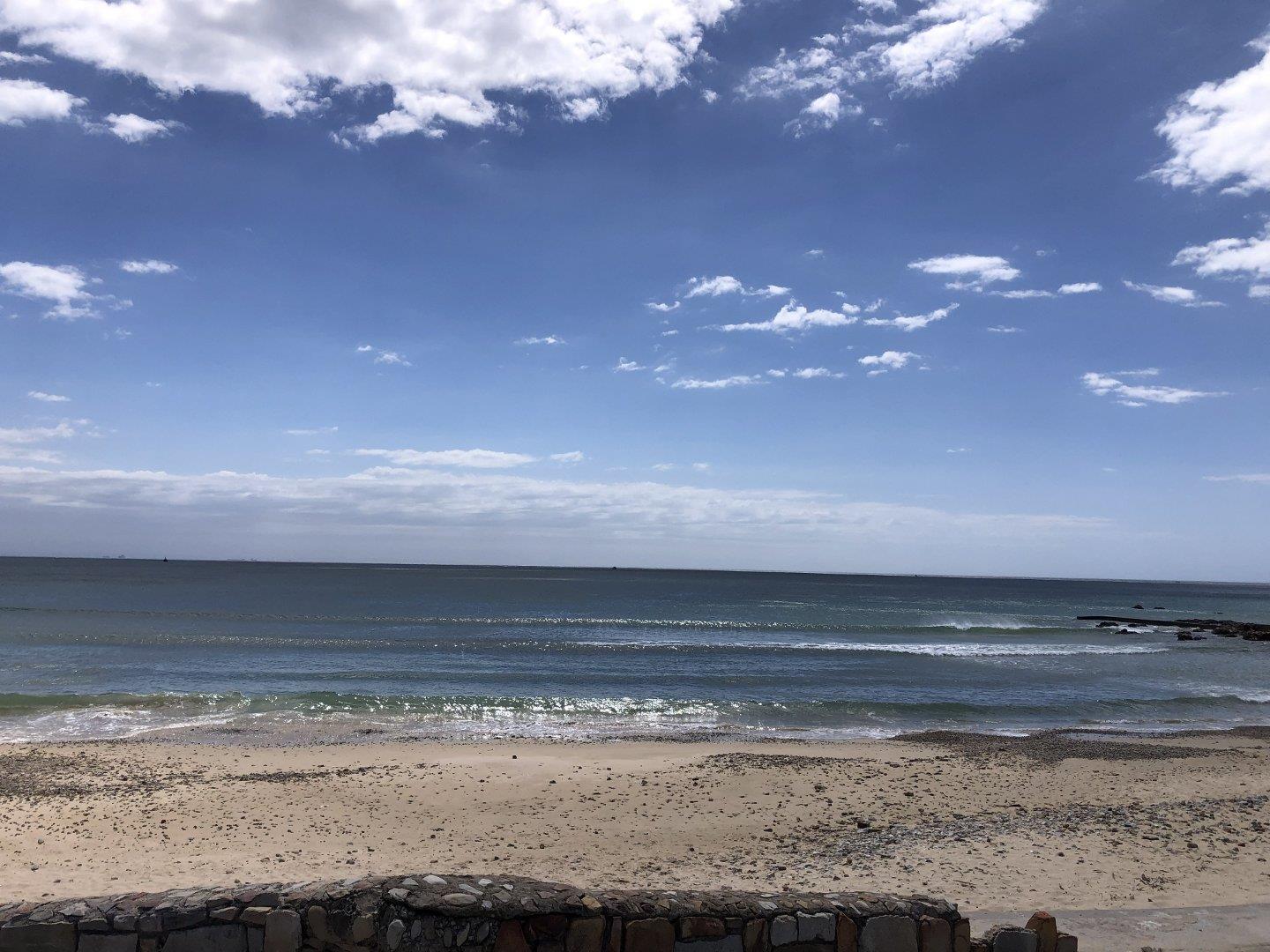 3 Bedroom Apartment / flat for sale in Humewood 37 Beach Road P24113970071