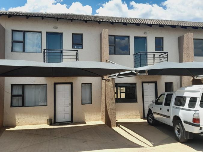 2 Bedroom Townhouse to Rent in Gaborone North