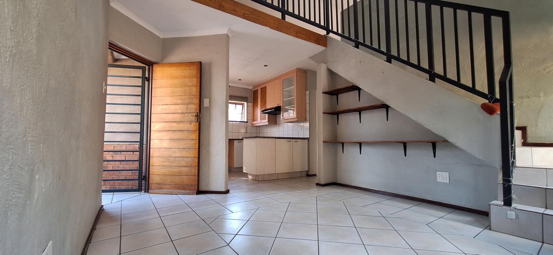 Faerie Glen Property Townhouses to rent in Faerie Glen