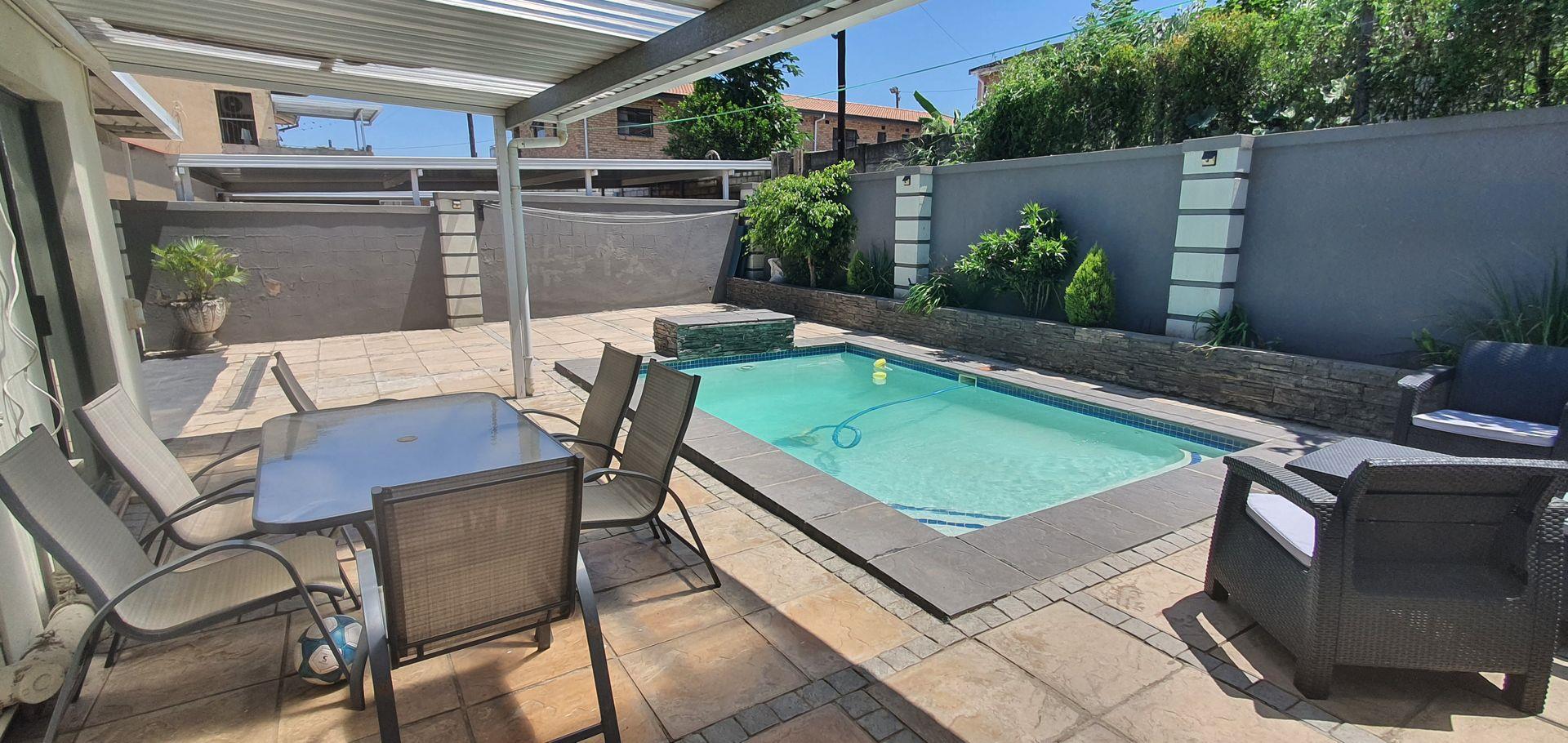 3 Bedroom House for sale in Northcroft P24113973409