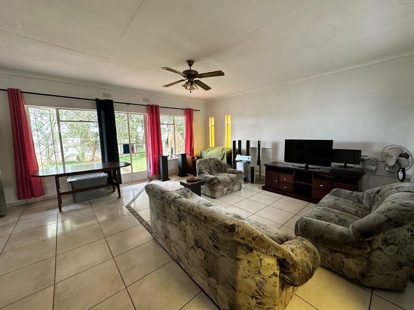 3 Bedroom House for sale in Birch Acres 34 Pieper P24113973902