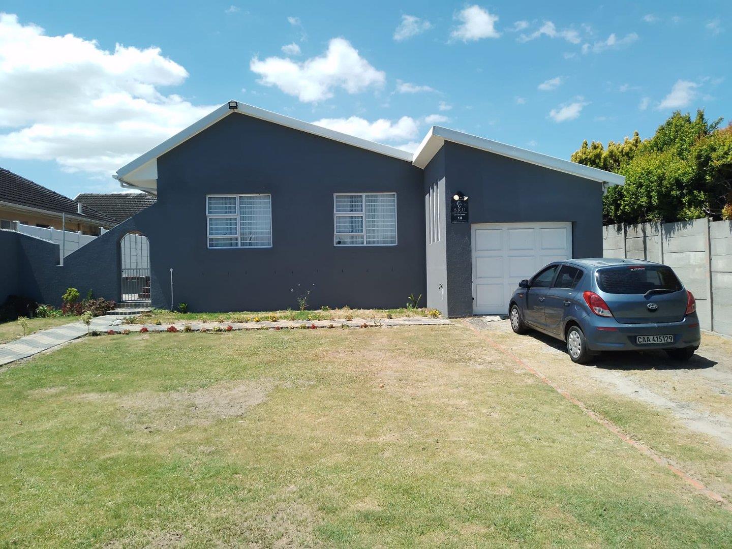 3 Bedroom House for sale in Southfield P24114027099