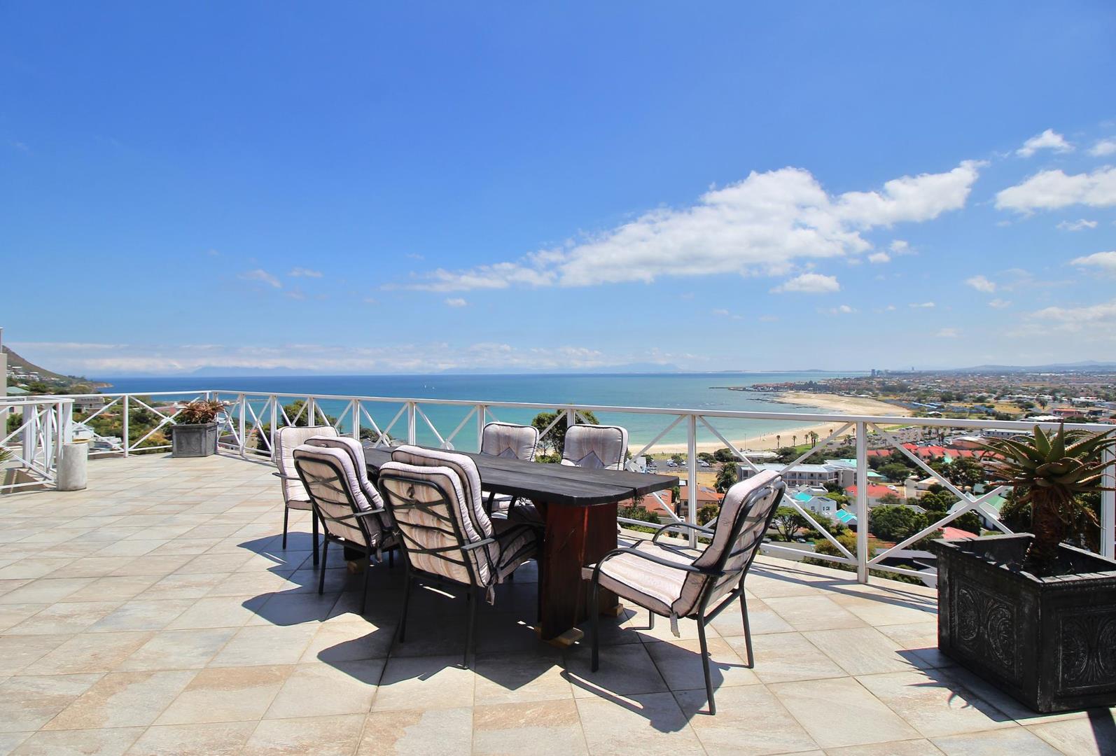 Property and houses to rent in Gordons Bay Gordons Bay Property