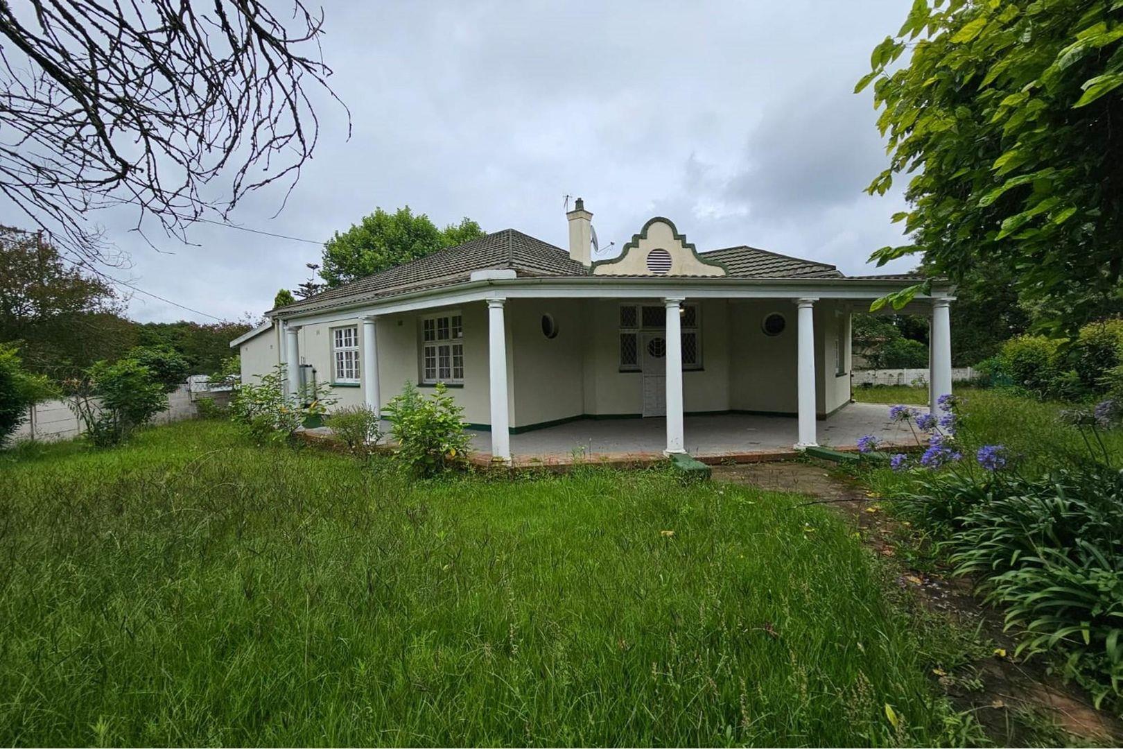 7 Bedroom House for sale in Scottsville P24113977566