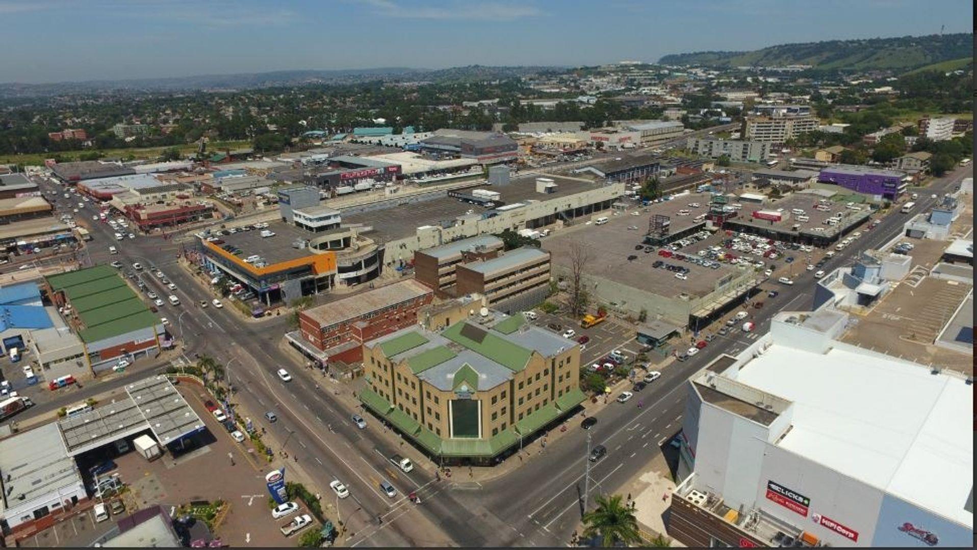 Commercial property for sale in Central 36 Kings Road P24