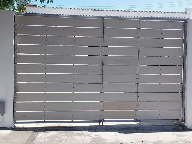 3 Bedroom House for Sale in Manenberg