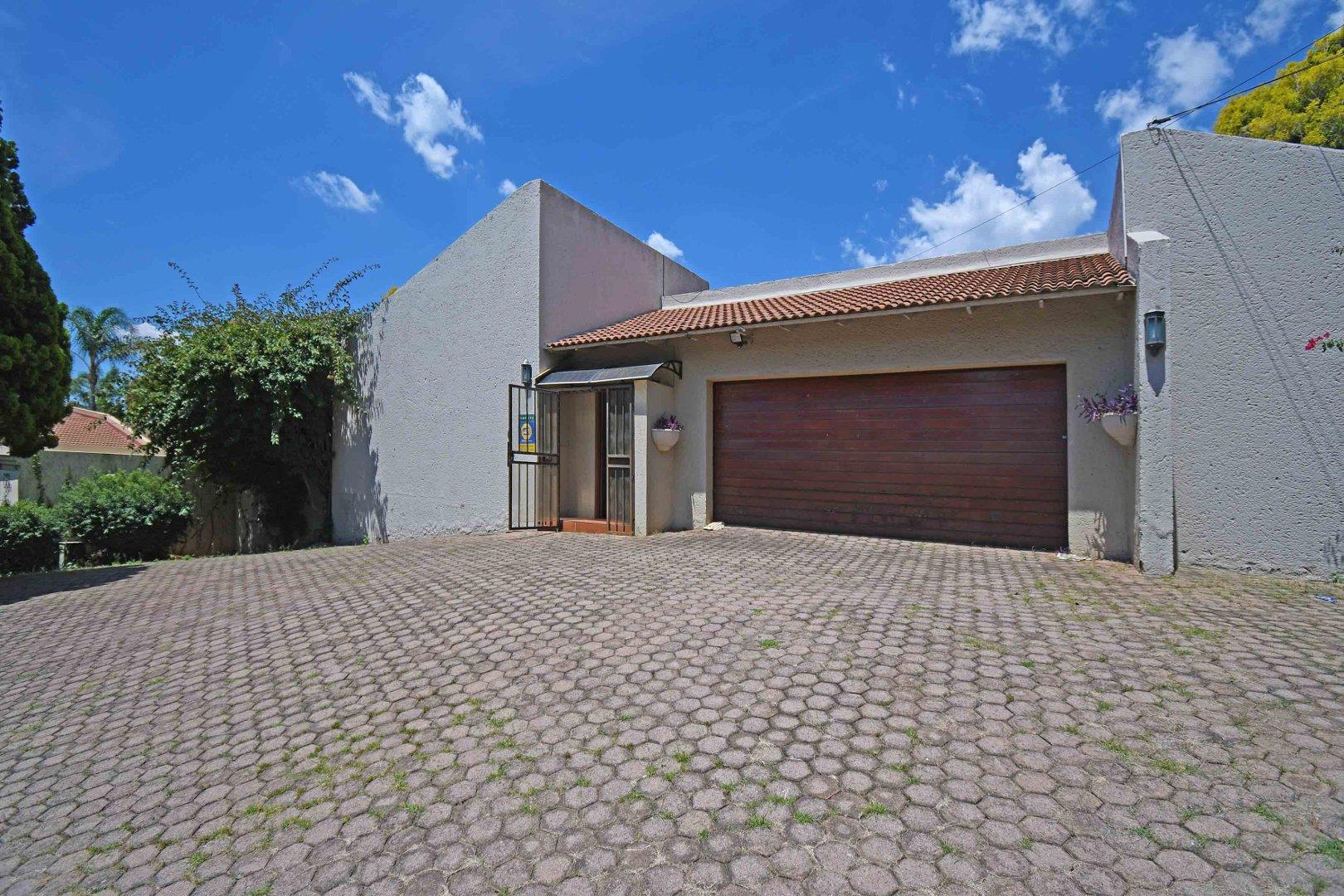 Morningside, Sandton Property Houses for sale in Morningside, Sandton