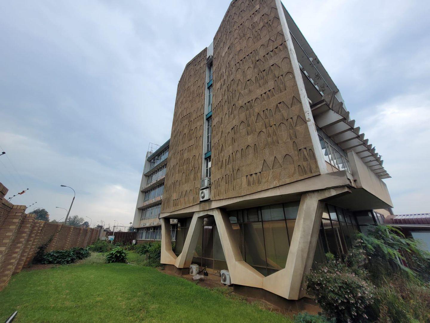 Commercial property to rent in Isando 8 Purlin Street P24113110847