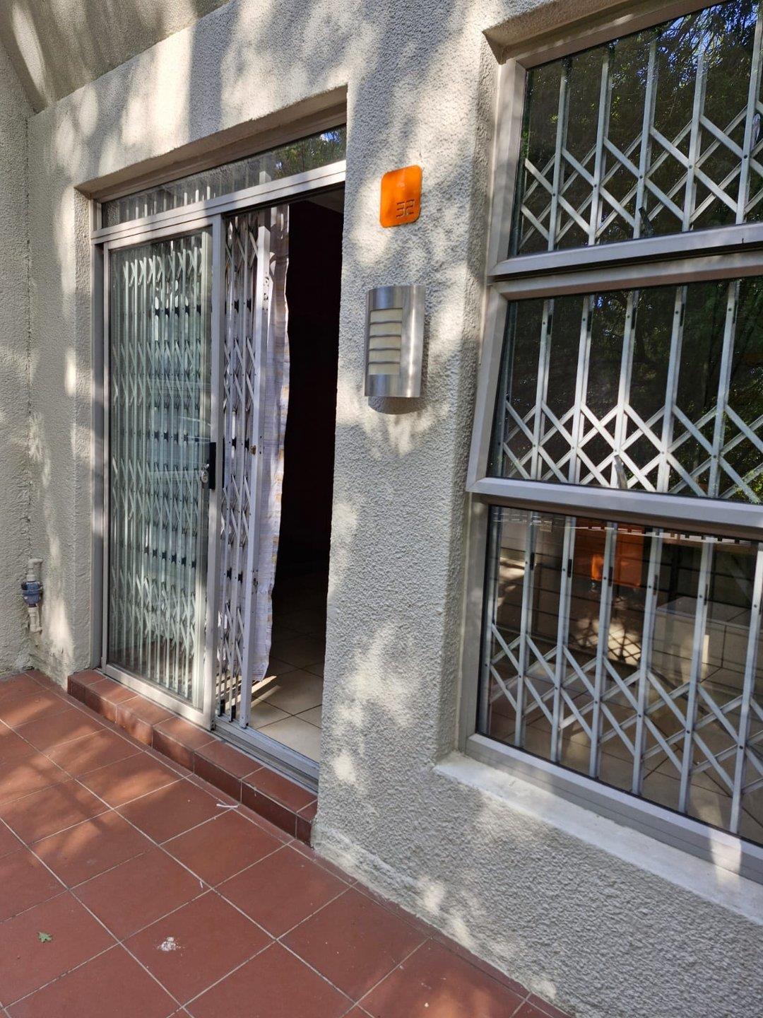 Richmond, Johannesburg Property Apartments / flats to rent in