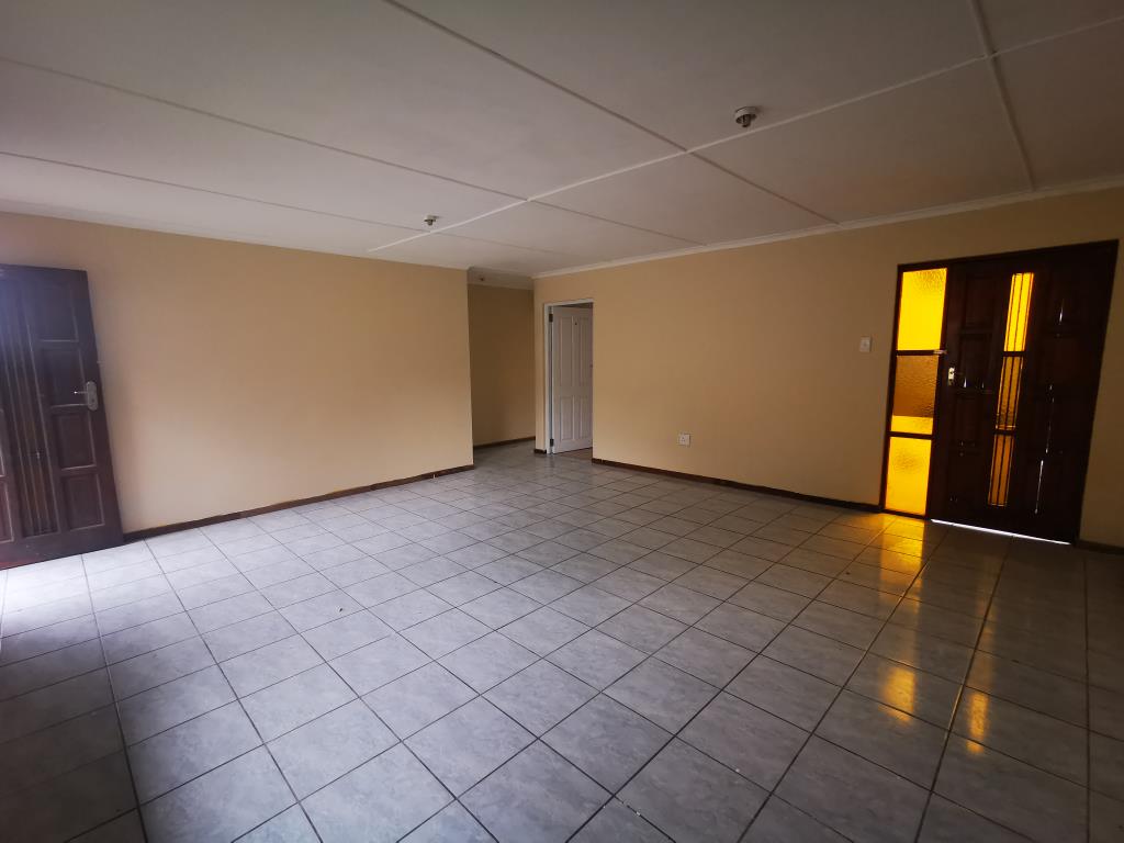 Apartments / flats to rent in East London East London Property