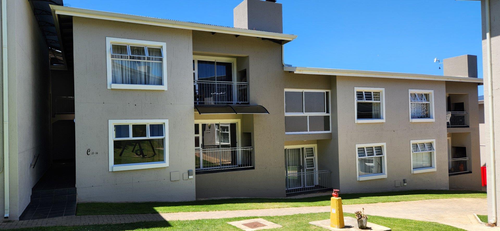 2 Bedroom Apartment / flat for sale in Island View P24113986552