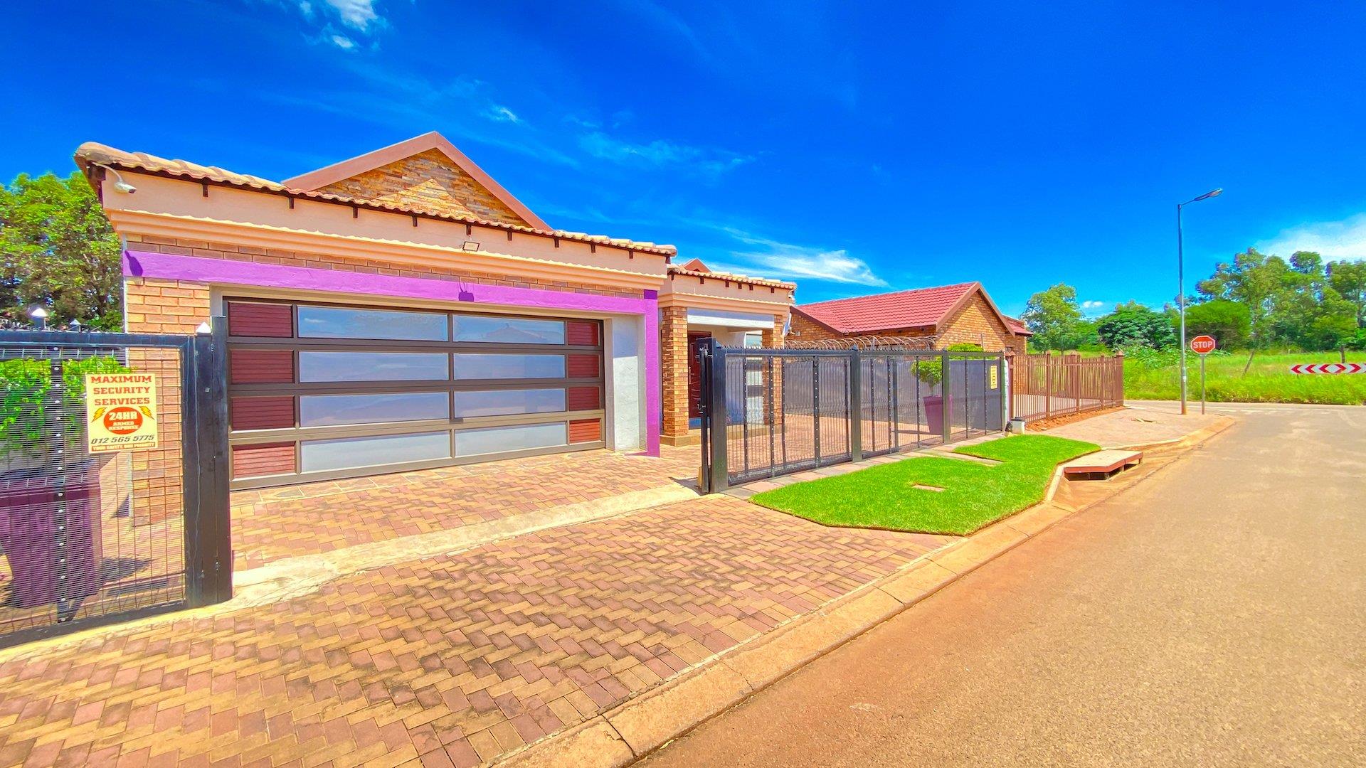 3 Bedroom House for sale in The Orchards P24113850524