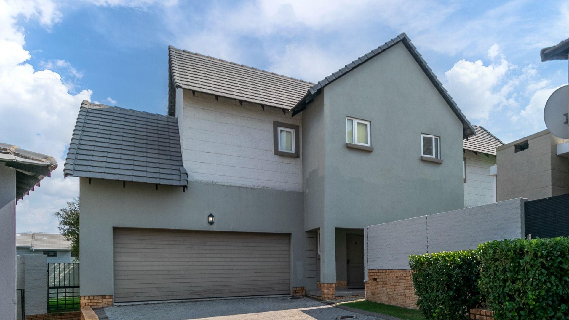 Waterfall Country Village Property Property and houses for sale in