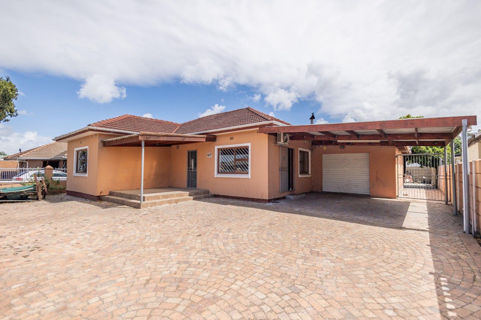 3 Bedroom House for sale in Parow Valley P24113987261