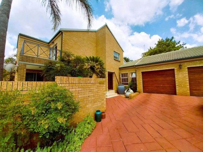 3 Bedroom House to Rent in Eldoraigne