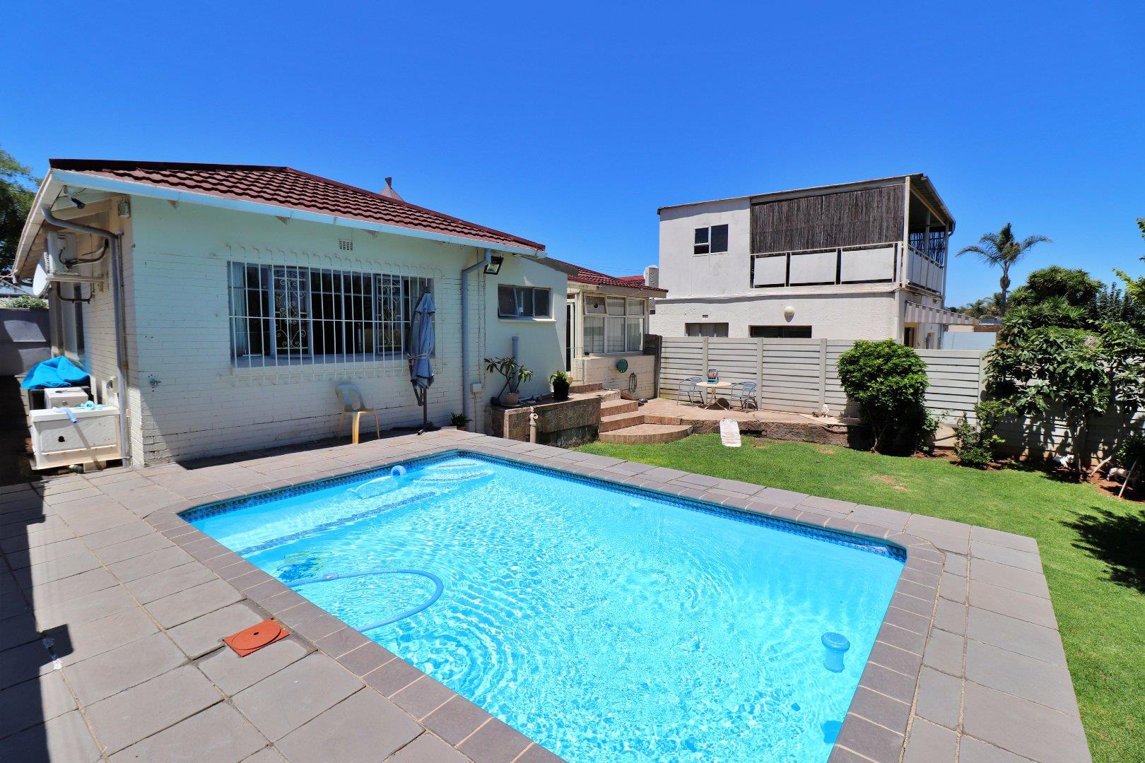 3 Bedroom House for sale in Solheim 47 Neptune Street P24113988799