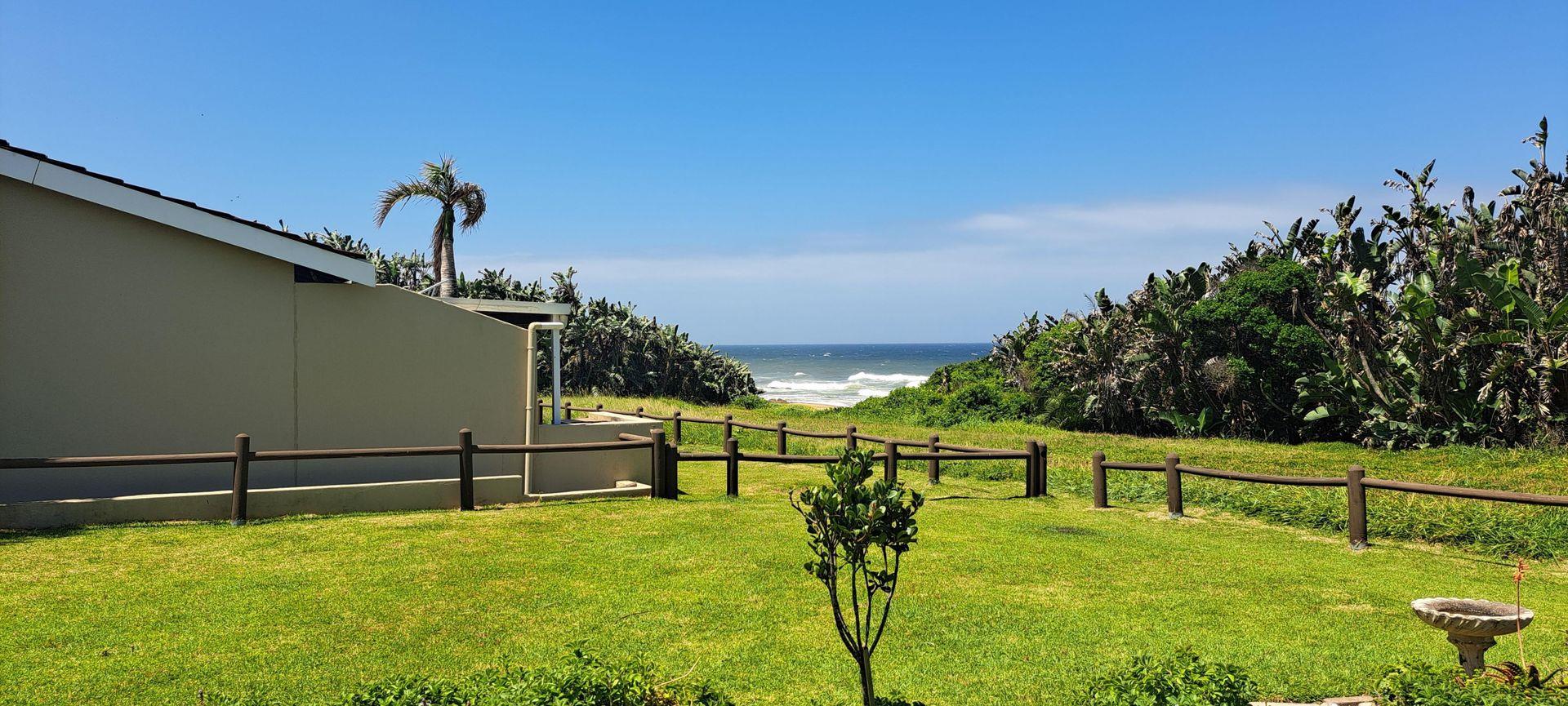 2 Bedroom Townhouse for sale in Scottburgh South P24113997005