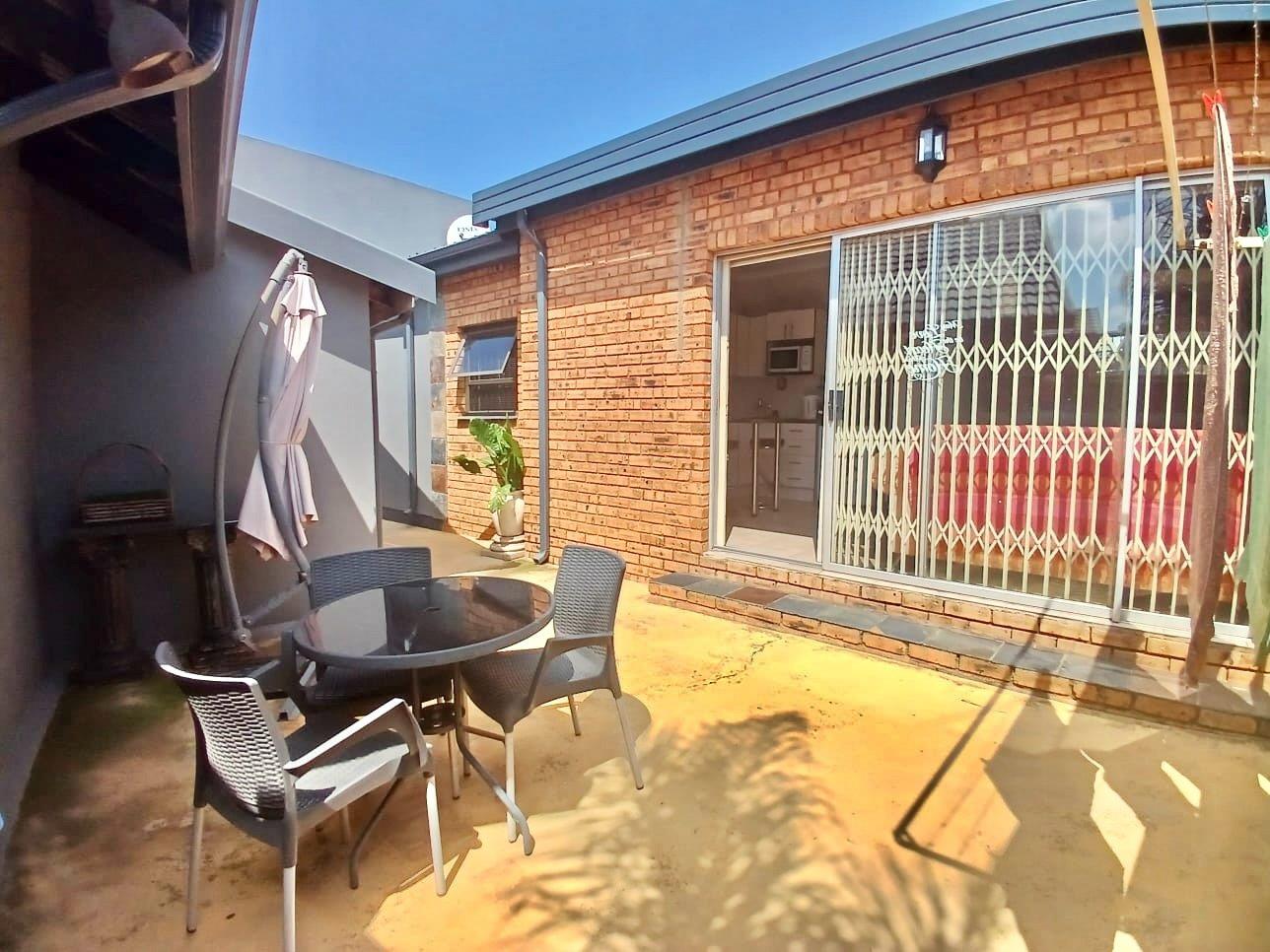 Mondeor Property Property and houses to rent in Mondeor Property24