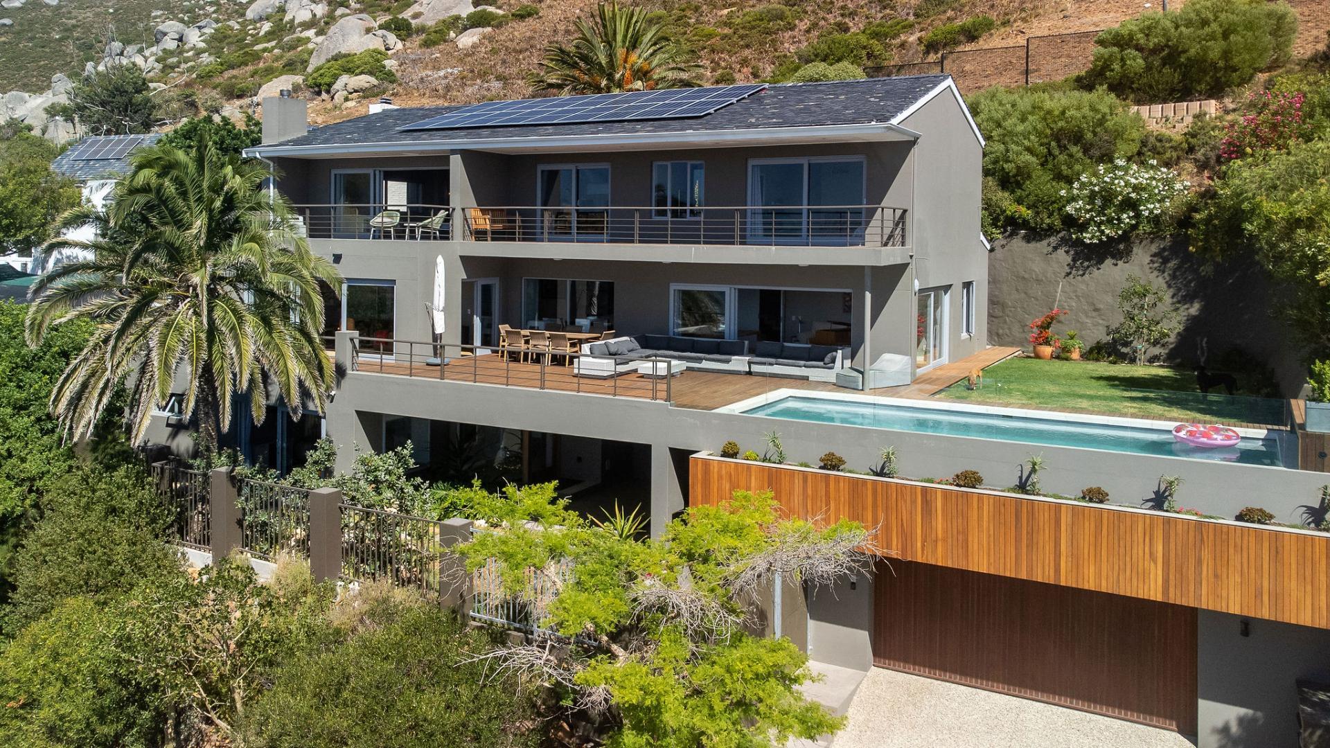 5 Bedroom House for sale in Llandudno 20 Fishermans Bend P24113993459