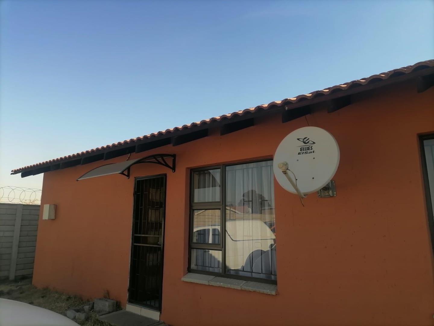 Windmill Park Property Apartments / flats to rent in Windmill Park