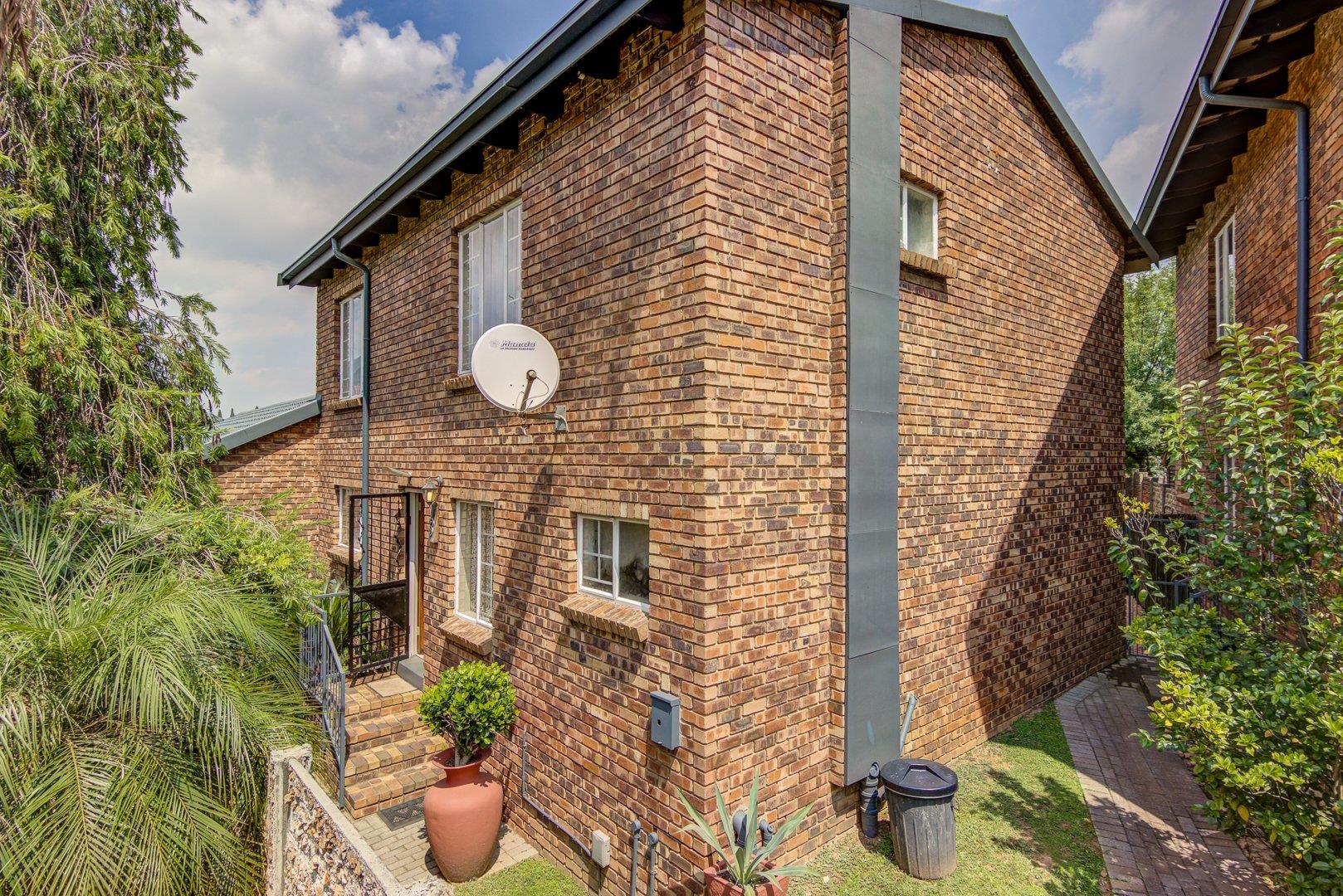 Van Riebeeck Park, Kempton Park Property Property and houses for sale