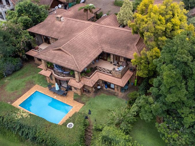 4 Bedroom House for Sale in White River Country Estate