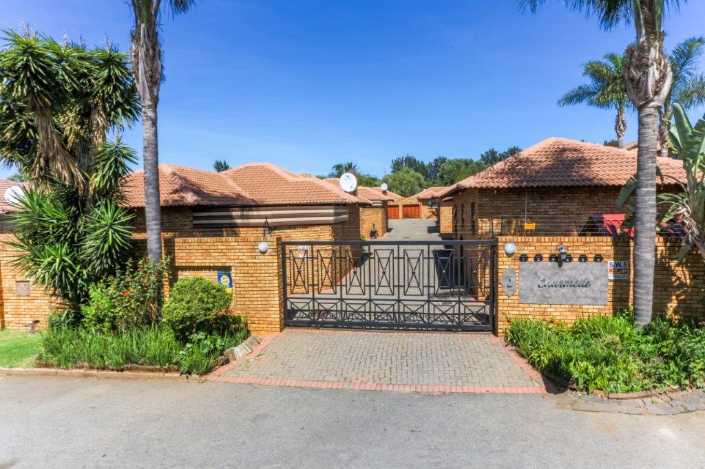 New Redruth Property Apartments / flats for sale in New Redruth