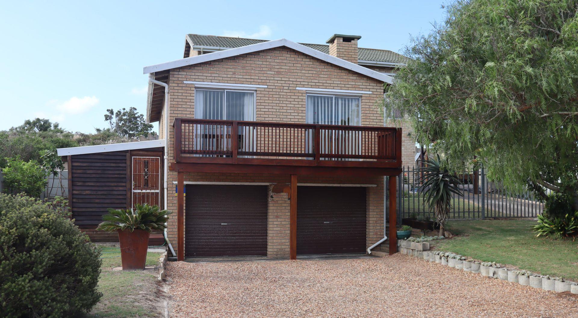 Paradise Beach, Jeffreys Bay Property Property and houses for sale in