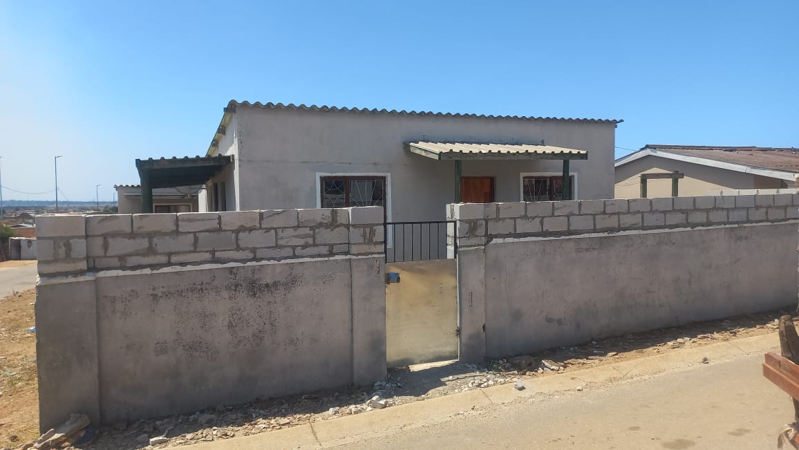 Apartments / flats for sale in Port Elizabeth Port Elizabeth Property