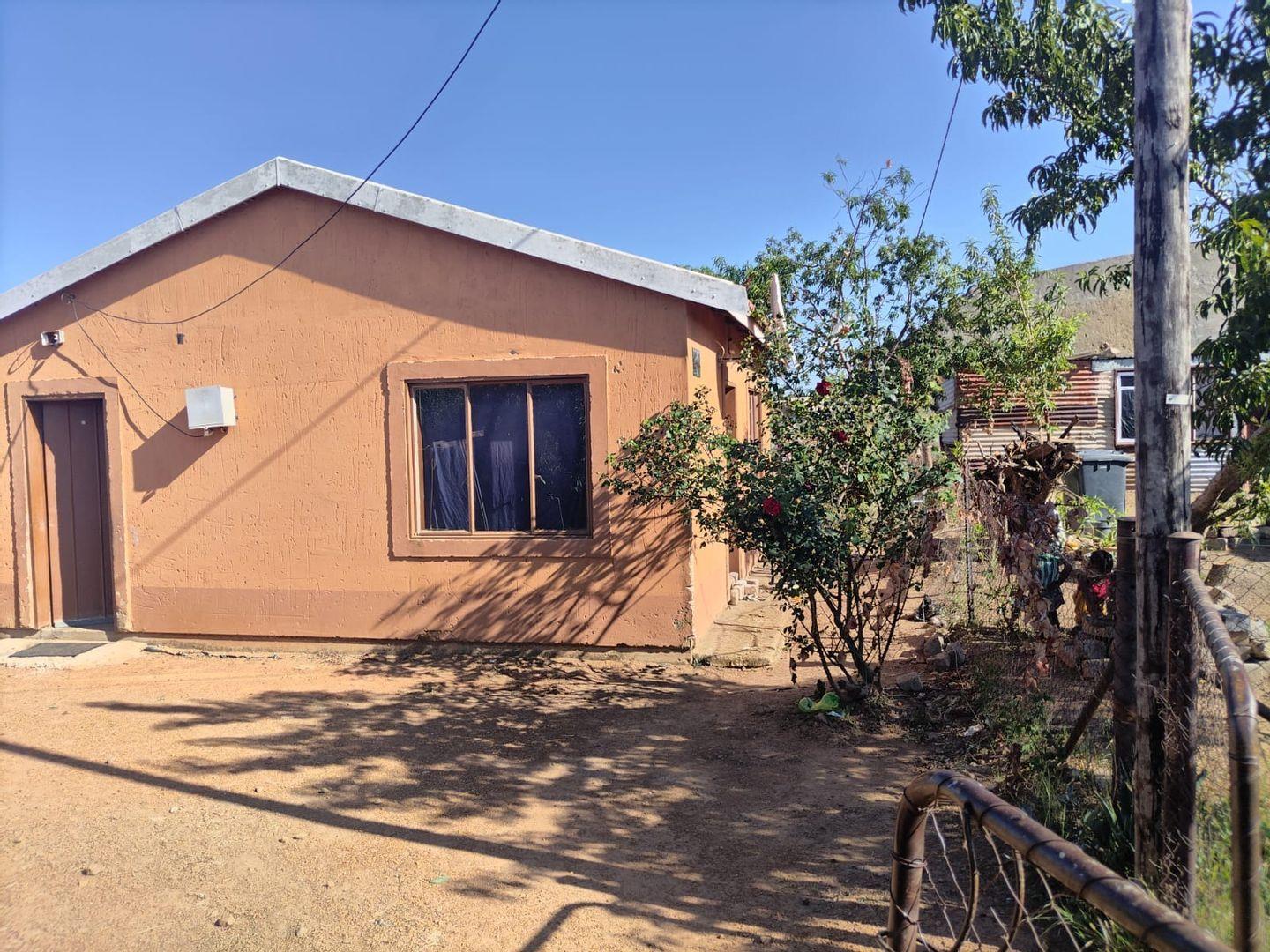 2 Bedroom House for sale in Orange Farm P24113999967