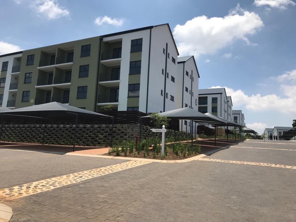 2 Bedroom Townhouse to rent in Witfield Greenpark Sett Street